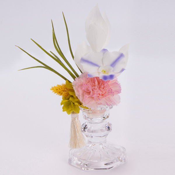 花風(かふう)という御供プリザーブドアレンジです。金額は税抜六千円です。